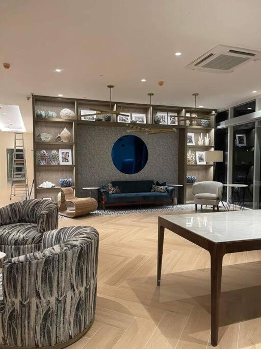 1Bedroom Unit At Azure North With Netflix Up To 6Pax San Fernando  Buitenkant foto